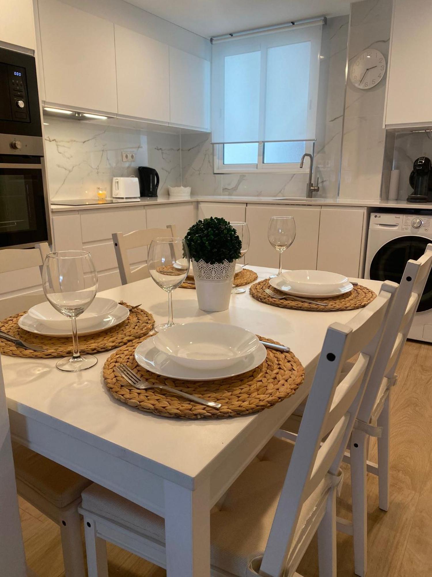 Apartamento Centrico Familiar En Valencia Frente Estacion Ave Joaquin Sorolla Eksteriør billede